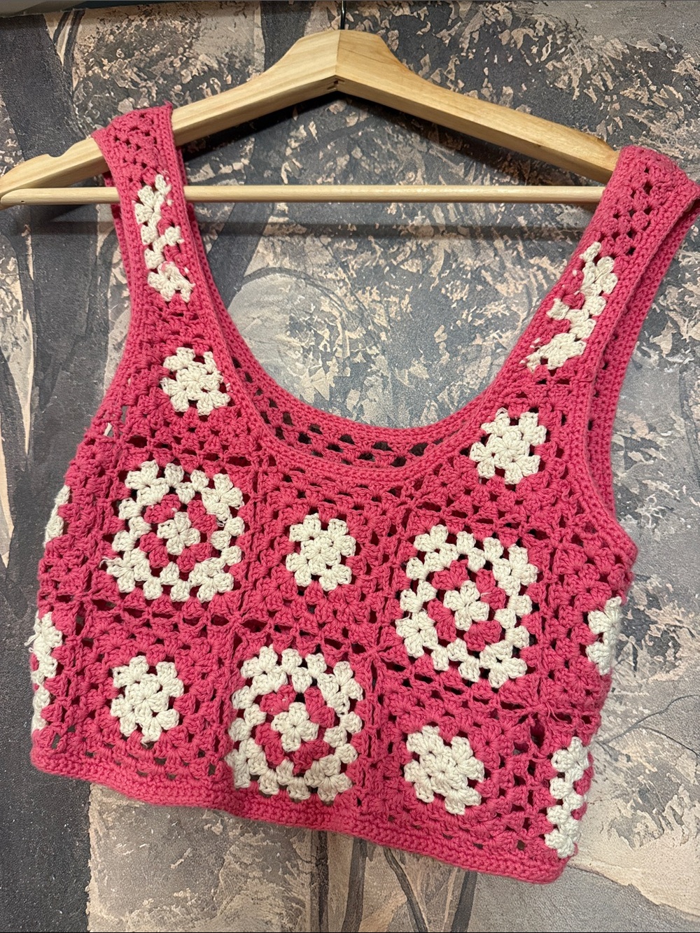 Vintage 70s Pink Crochet Tank Top with Cream Floral Squares